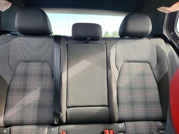 2023 VOLKSWAGEN GTI