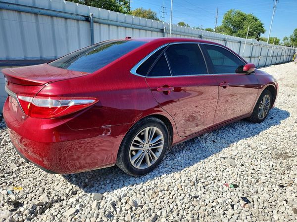 2015 TOYOTA CAMRY