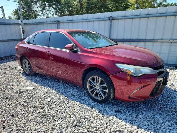 2015 TOYOTA CAMRY