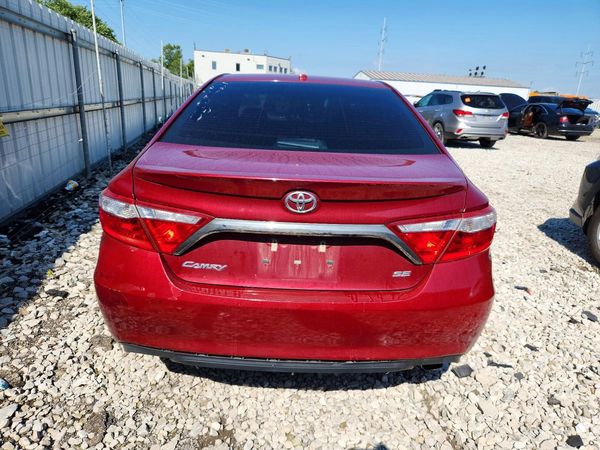 2015 TOYOTA CAMRY