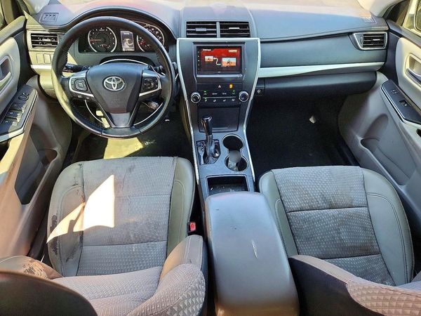 2015 TOYOTA CAMRY