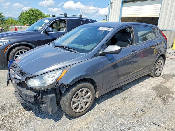 2013 HYUNDAI ACCENT