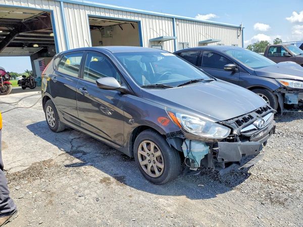 2013 HYUNDAI ACCENT