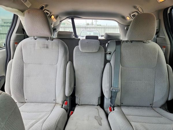 2020 TOYOTA SIENNA E grade