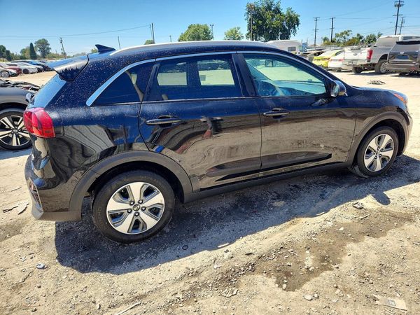 2020 KIA NIRO LX, LXS