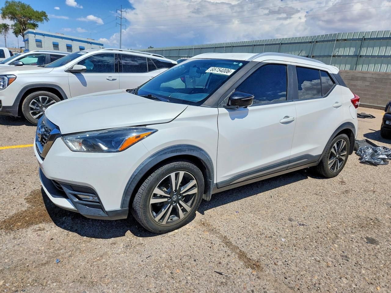 2018 NISSAN KICKS