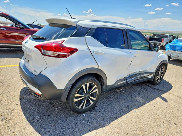 2018 NISSAN KICKS