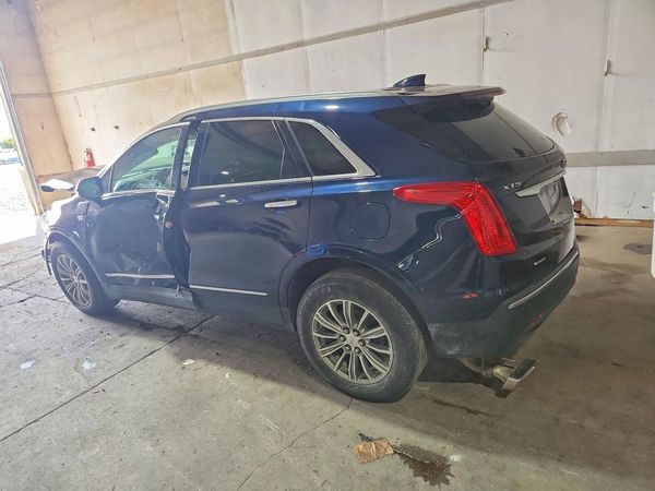 2017 CADILLAC XT5 Luxury