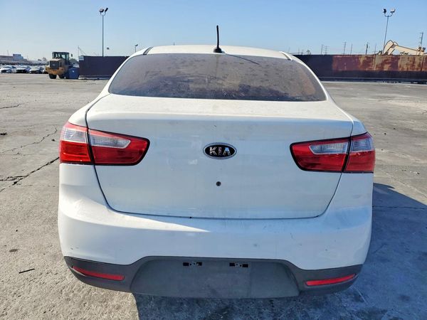 2013 KIA RIO