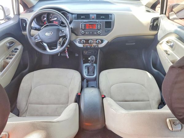 2013 KIA RIO