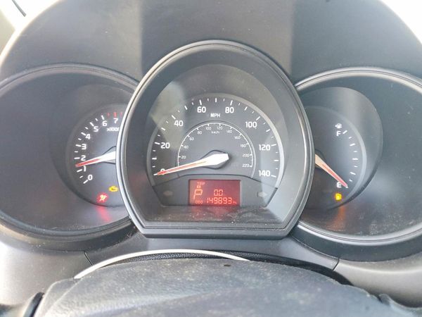 2013 KIA RIO