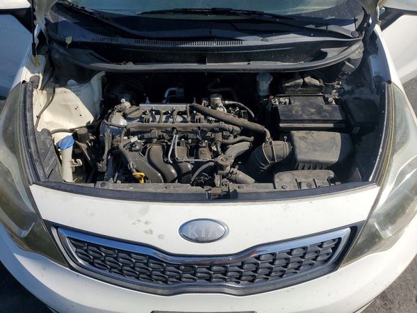 2013 KIA RIO
