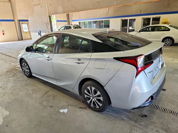 2021 TOYOTA PRIUS