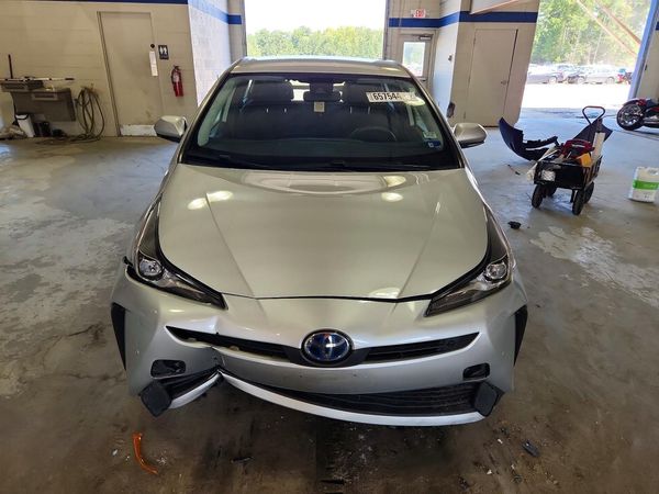 2021 TOYOTA PRIUS