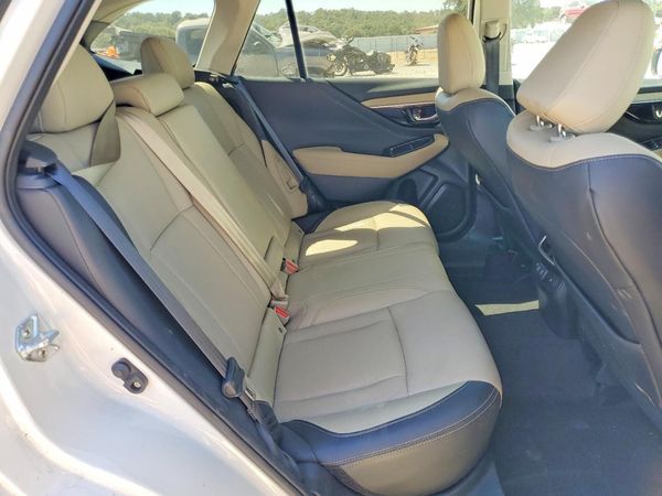 2021 SUBARU OUTBACK