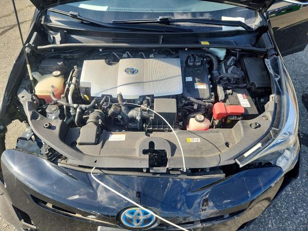 2017 TOYOTA PRIUS