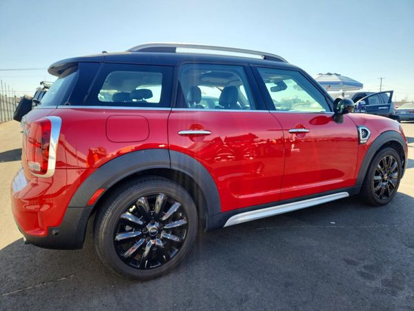 2019 MINI COOPER