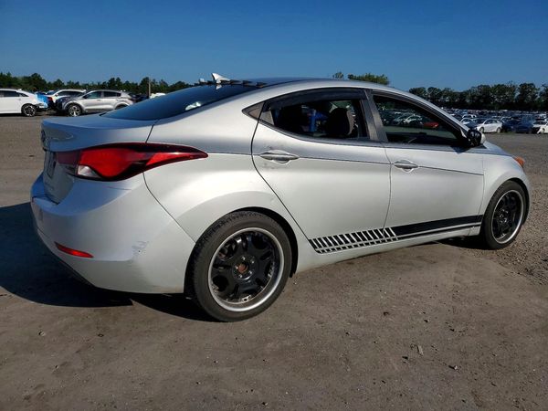 2015 HYUNDAI ELANTRA GLS(Middle)