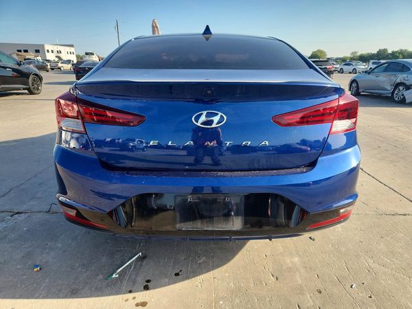 2020 HYUNDAI ELANTRA