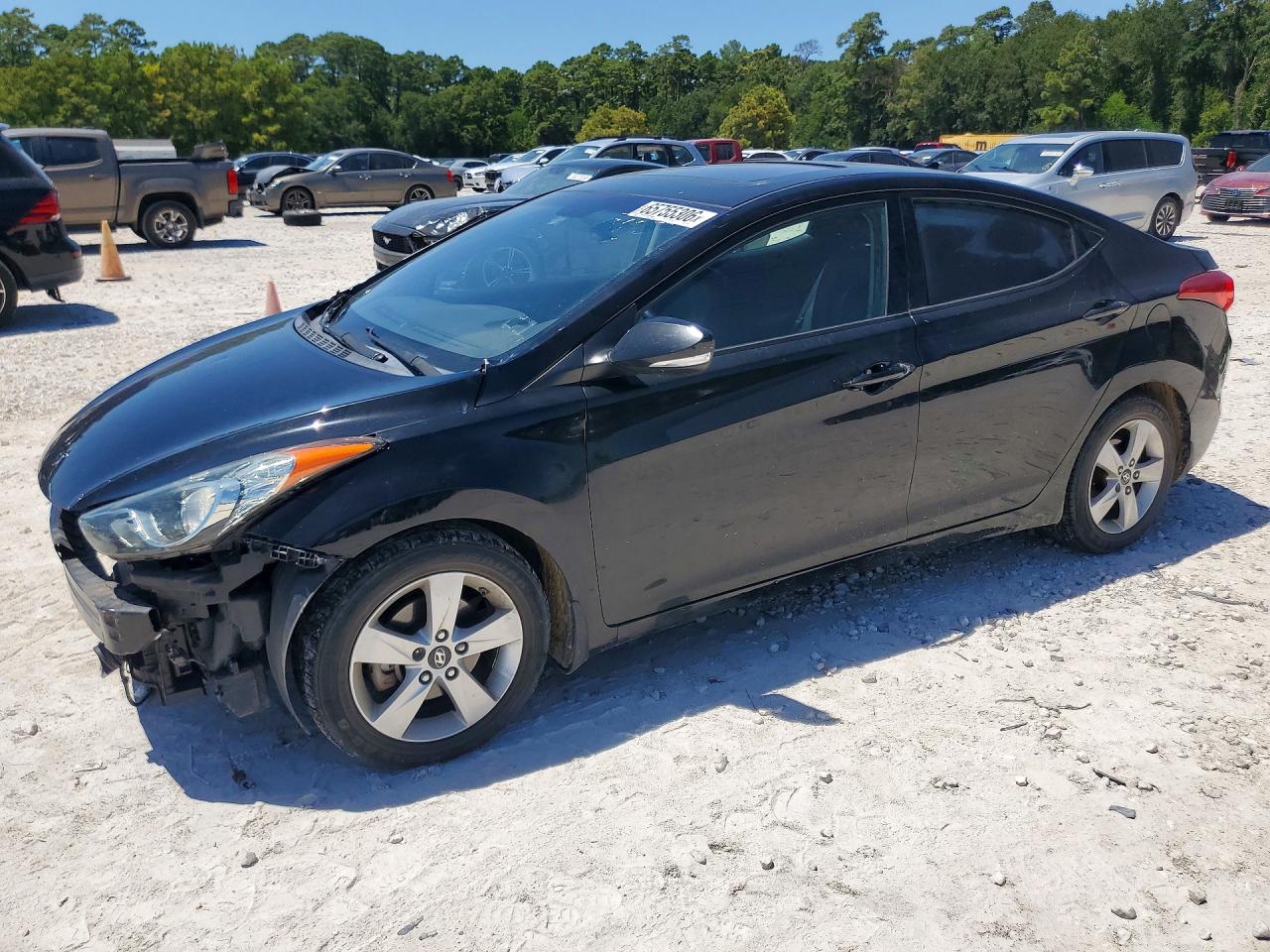 2013 HYUNDAI ELANTRA