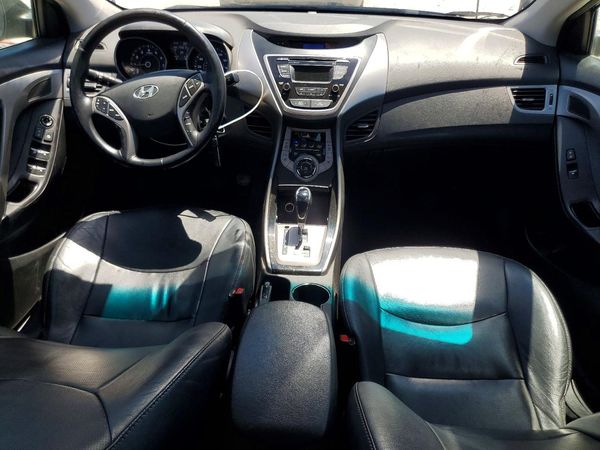 2013 HYUNDAI ELANTRA