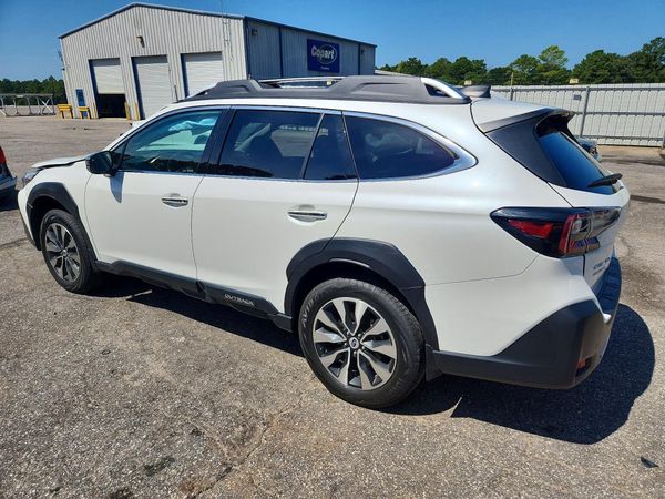 2024 SUBARU OUTBACK