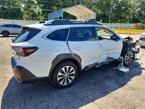 2024 SUBARU OUTBACK