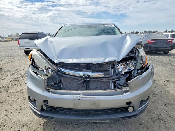 2016 TOYOTA HIGHLANDER Base/Hybrid