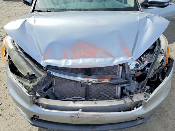2016 TOYOTA HIGHLANDER Base/Hybrid