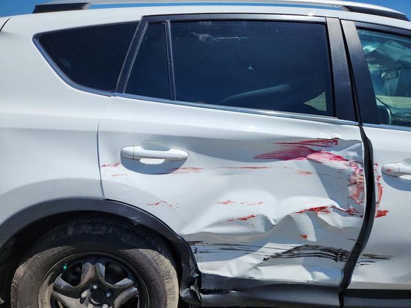 2015 TOYOTA RAV4 LE (X Grade)