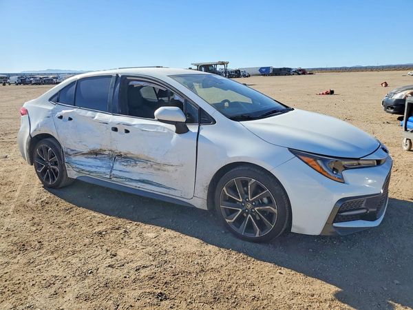 2022 TOYOTA COROLLA SE