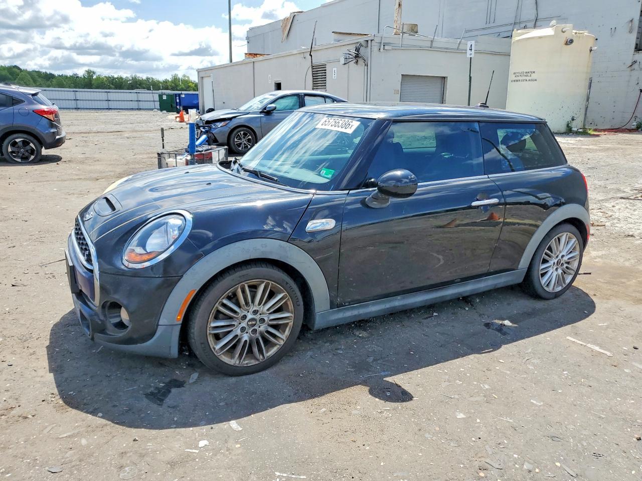 2014 MINI COOPER