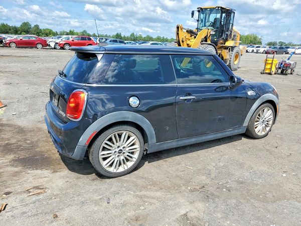 2014 MINI COOPER