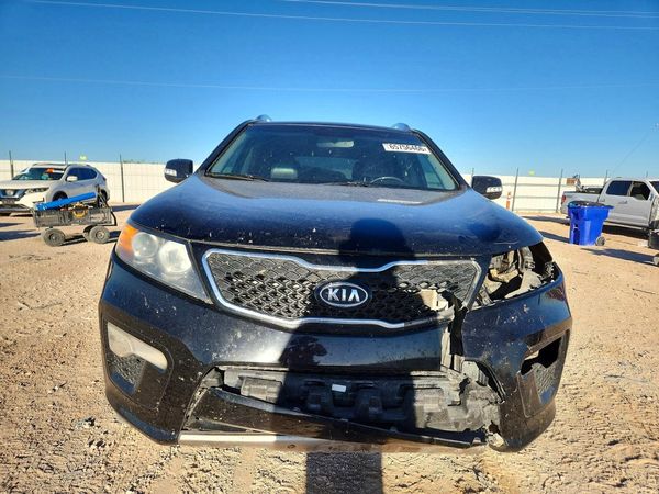 2013 KIA SORENTO SX