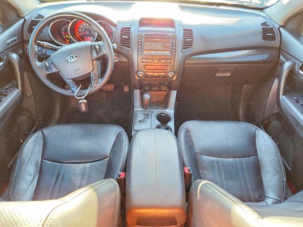 2013 KIA SORENTO SX