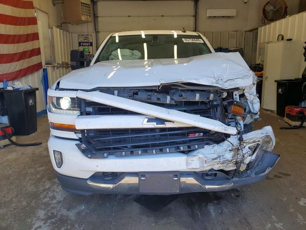 2017 CHEVROLET SILVERADO LT — DIRF