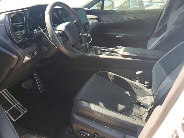 2023 LEXUS RX450 500H — DENT