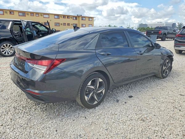 2023 HYUNDAI ELANTRA SEL w/Convenience Pkg