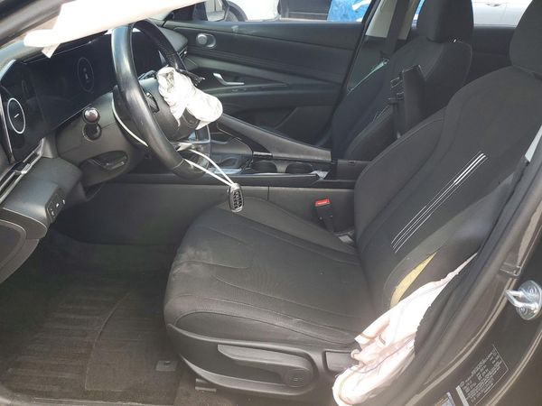 2023 HYUNDAI ELANTRA SEL w/Convenience Pkg