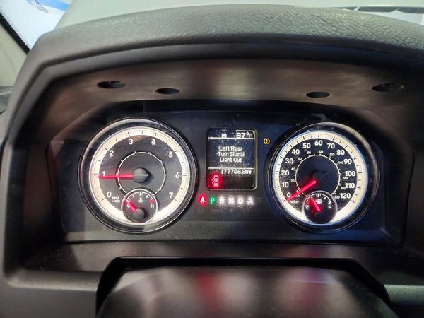 2017 RAM 1500 ST