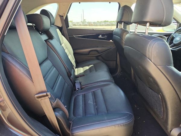 2017 KIA SORENTO EX
