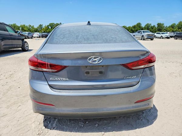 2017 HYUNDAI ELANTRA