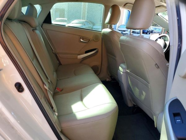 2014 TOYOTA PRIUS