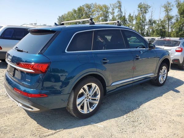 2022 AUDI Q7