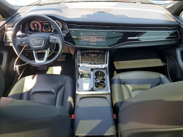 2022 AUDI Q7