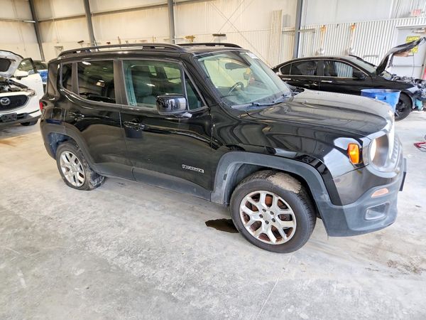 2018 JEEP RENEGADE LATITUDE 4X4