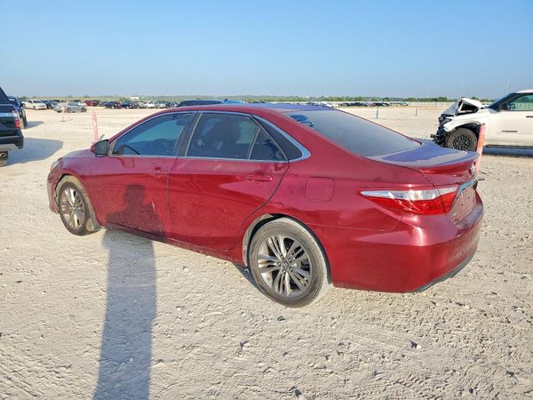 2016 TOYOTA CAMRY