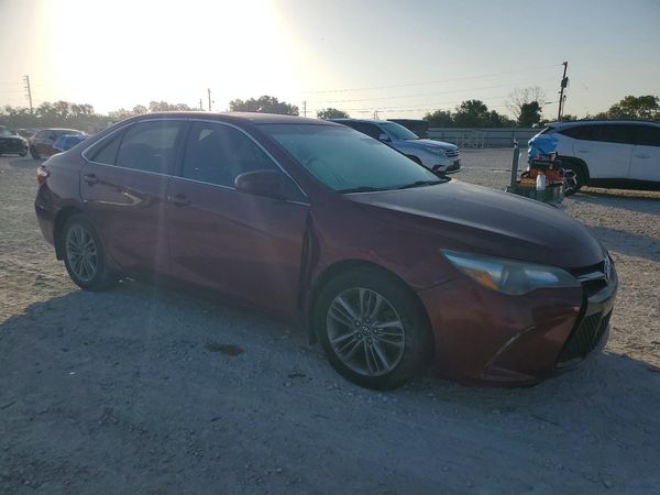 2016 TOYOTA CAMRY