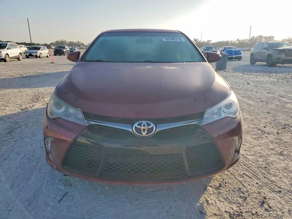 2016 TOYOTA CAMRY