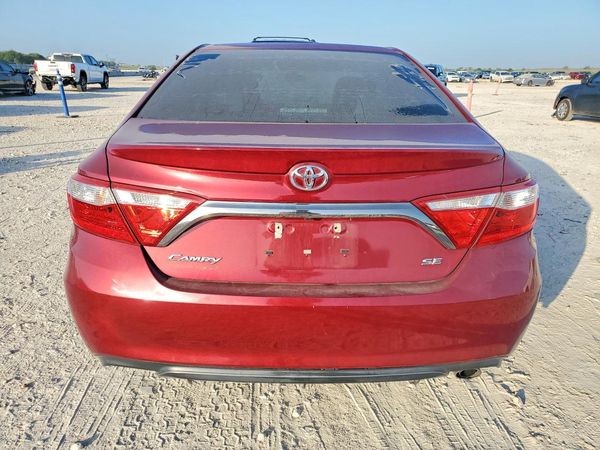 2016 TOYOTA CAMRY